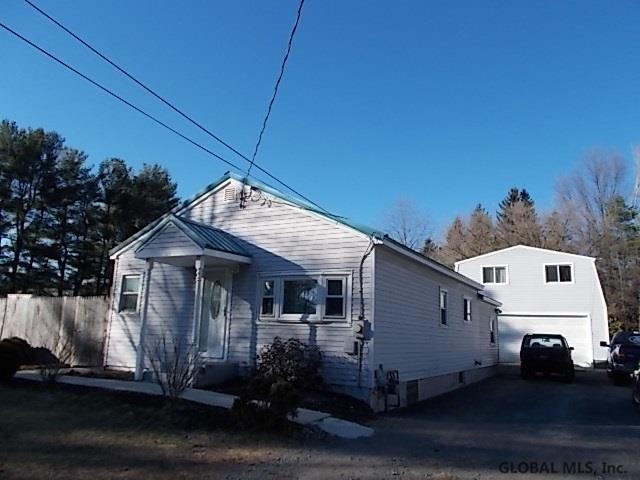 111 Evans Road Rotterdam, NY 12306 - Photo 1 of 24 Photo 1