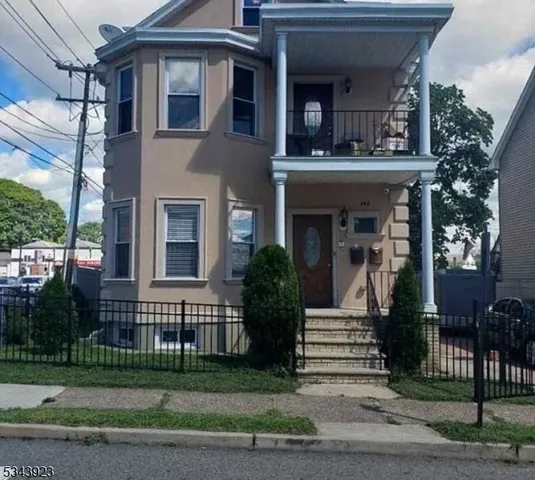 $3,300 | 442 Morrissee Avenue, Unit 2, Haledon, NJ 07508