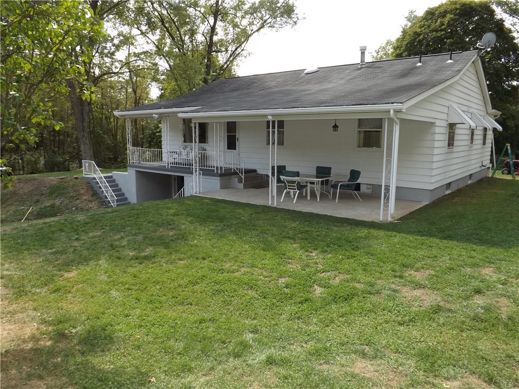 4800 Howes Run Road Natrona Heights, PA 15065 - Photo 3 of 18
