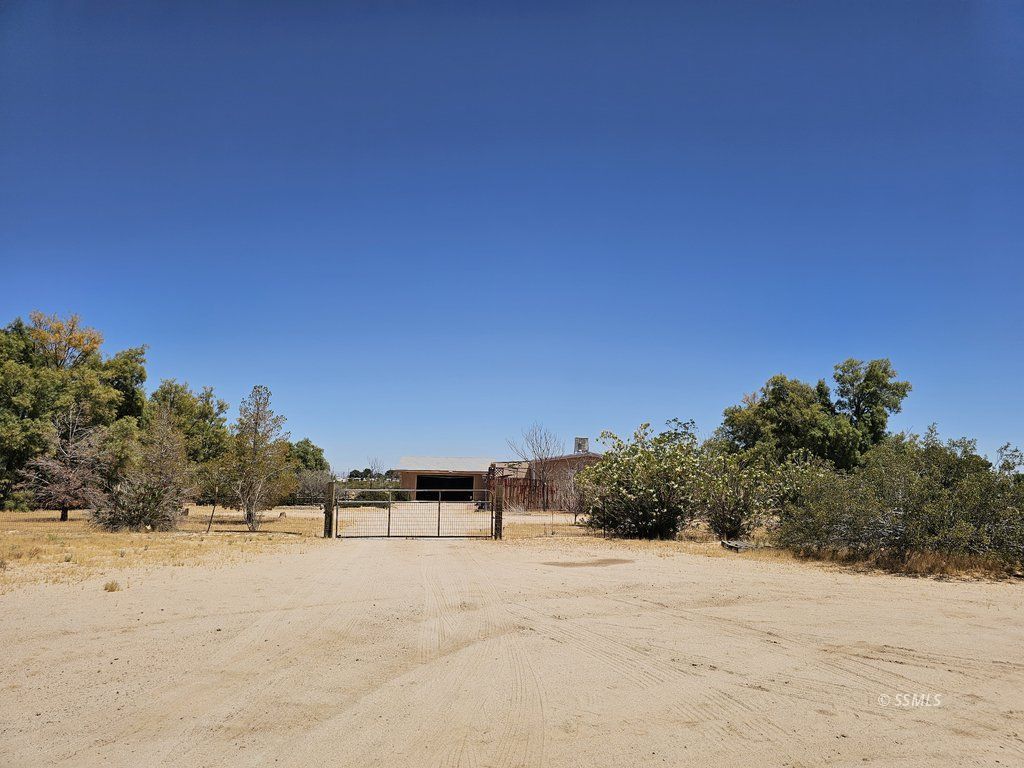 1540 North Mercury Street Ridgecrest, CA 93555 - Photo 22 of 33
