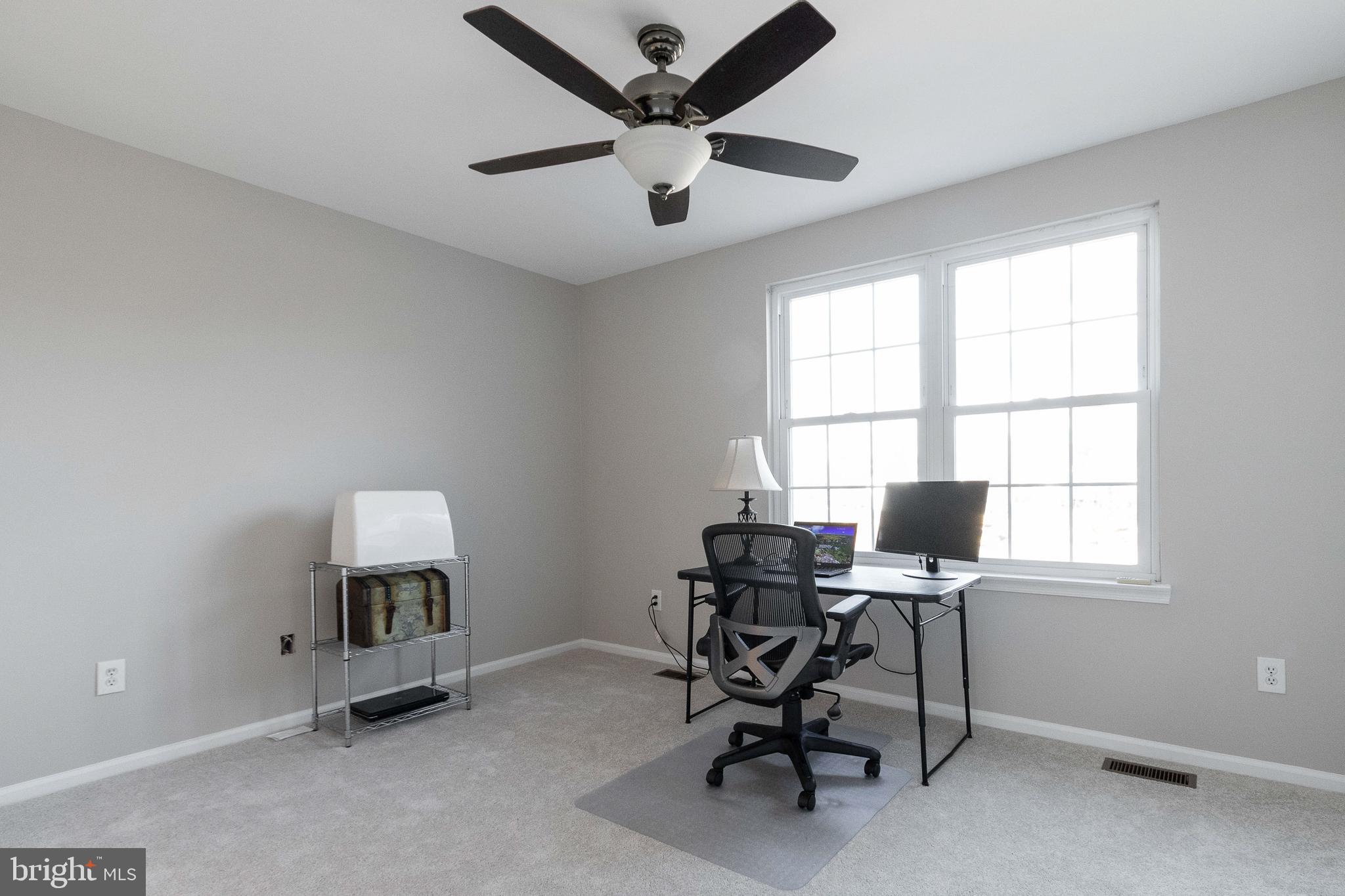 14810 Basingstoke Loop Centreville, VA 20120 - Photo 15 of 43