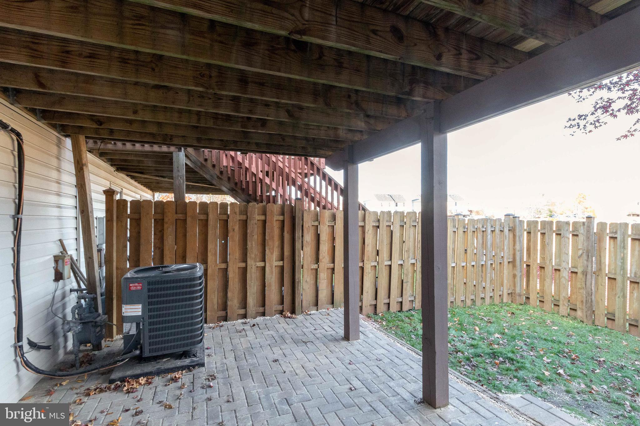 14810 Basingstoke Loop Centreville, VA 20120 - Photo 31 of 43