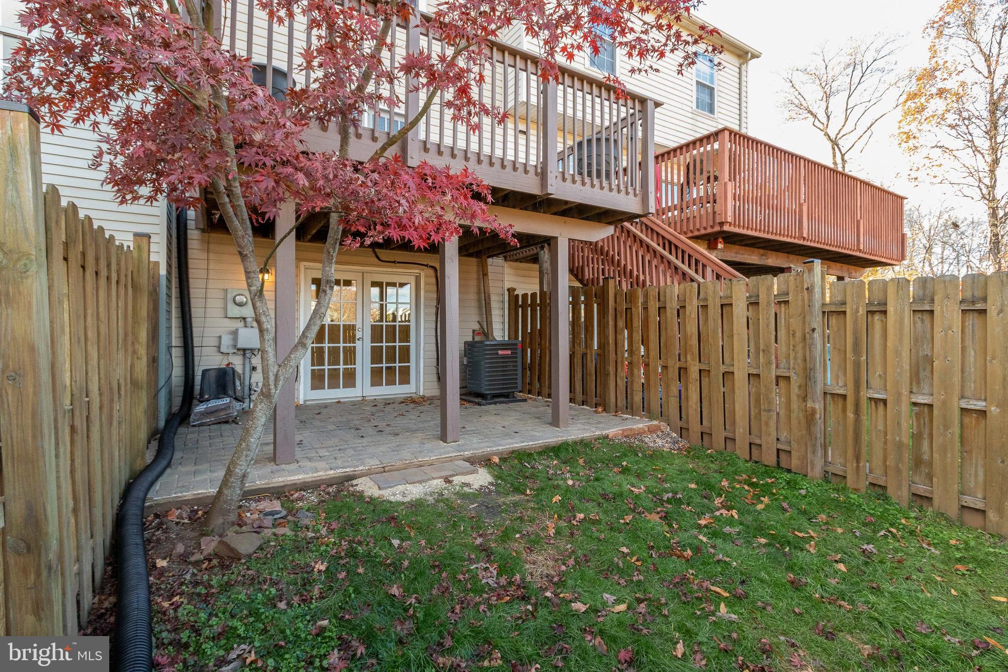 14810 Basingstoke Loop Centreville, VA 20120 - Photo 32 of 43