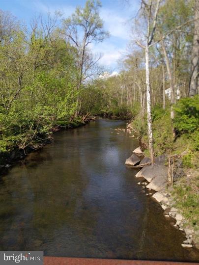 14810 Basingstoke Loop Centreville, VA 20120 - Photo 40 of 43 Beautiful Cub Run Trail for biking and walking