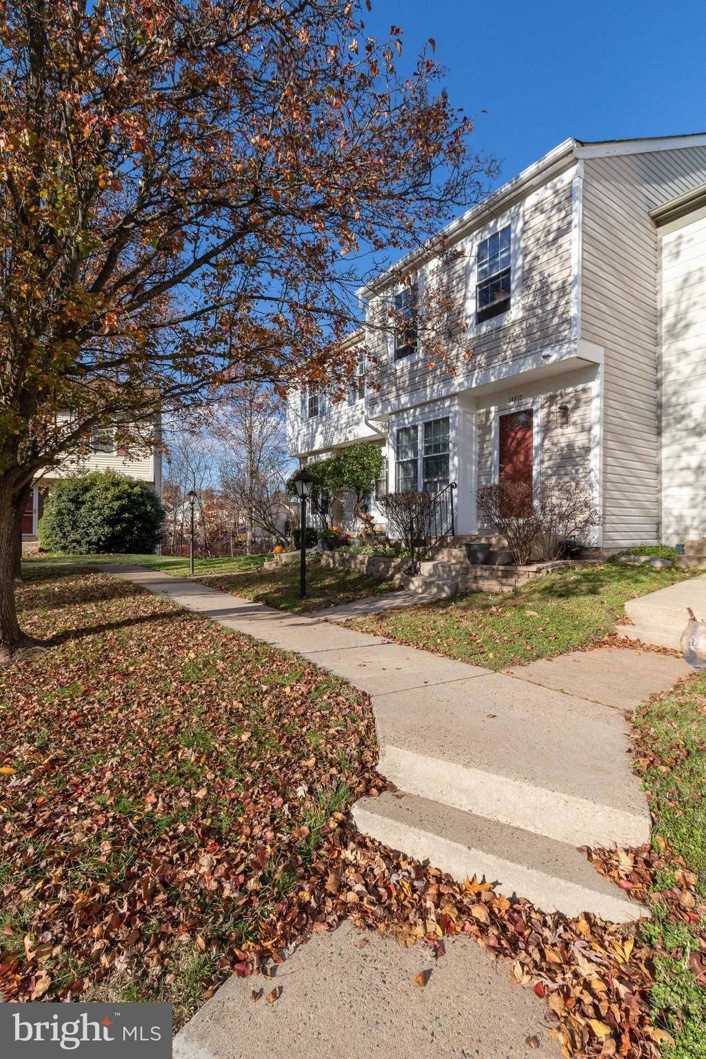 14810 Basingstoke Loop Centreville, VA 20120 - Photo 5 of 43