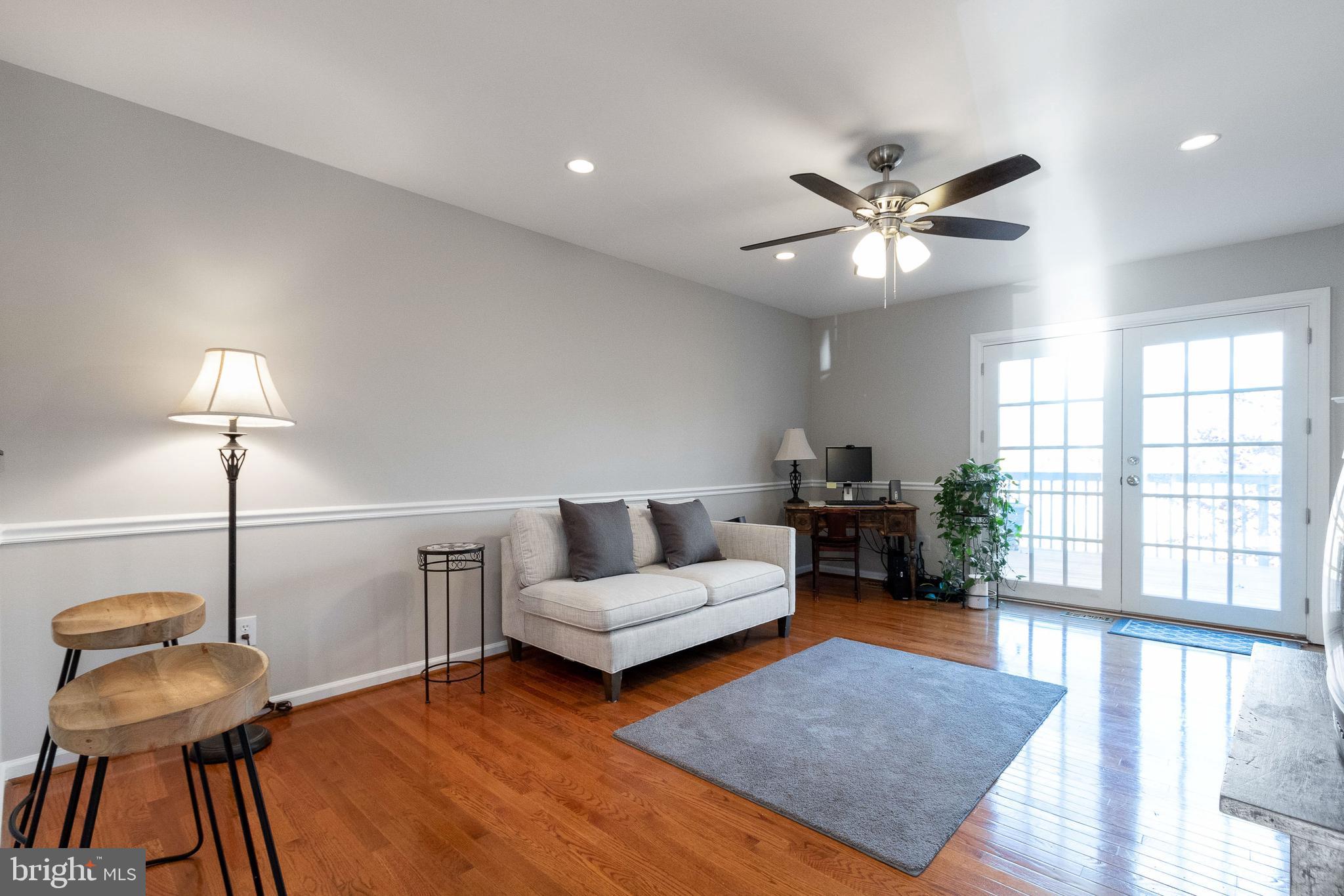 14810 Basingstoke Loop Centreville, VA 20120 - Photo 8 of 43