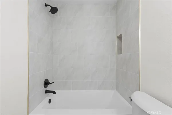 $305,000 | 26200 Redlands Boulevard, Unit 96, Redlands, CA 92373
