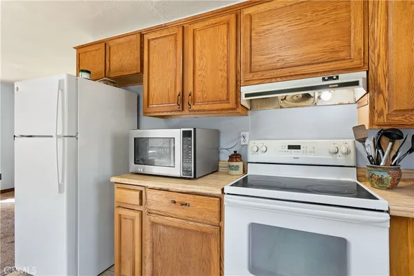 $159,000 | 6985 Floyd Way, Nice, CA 95464