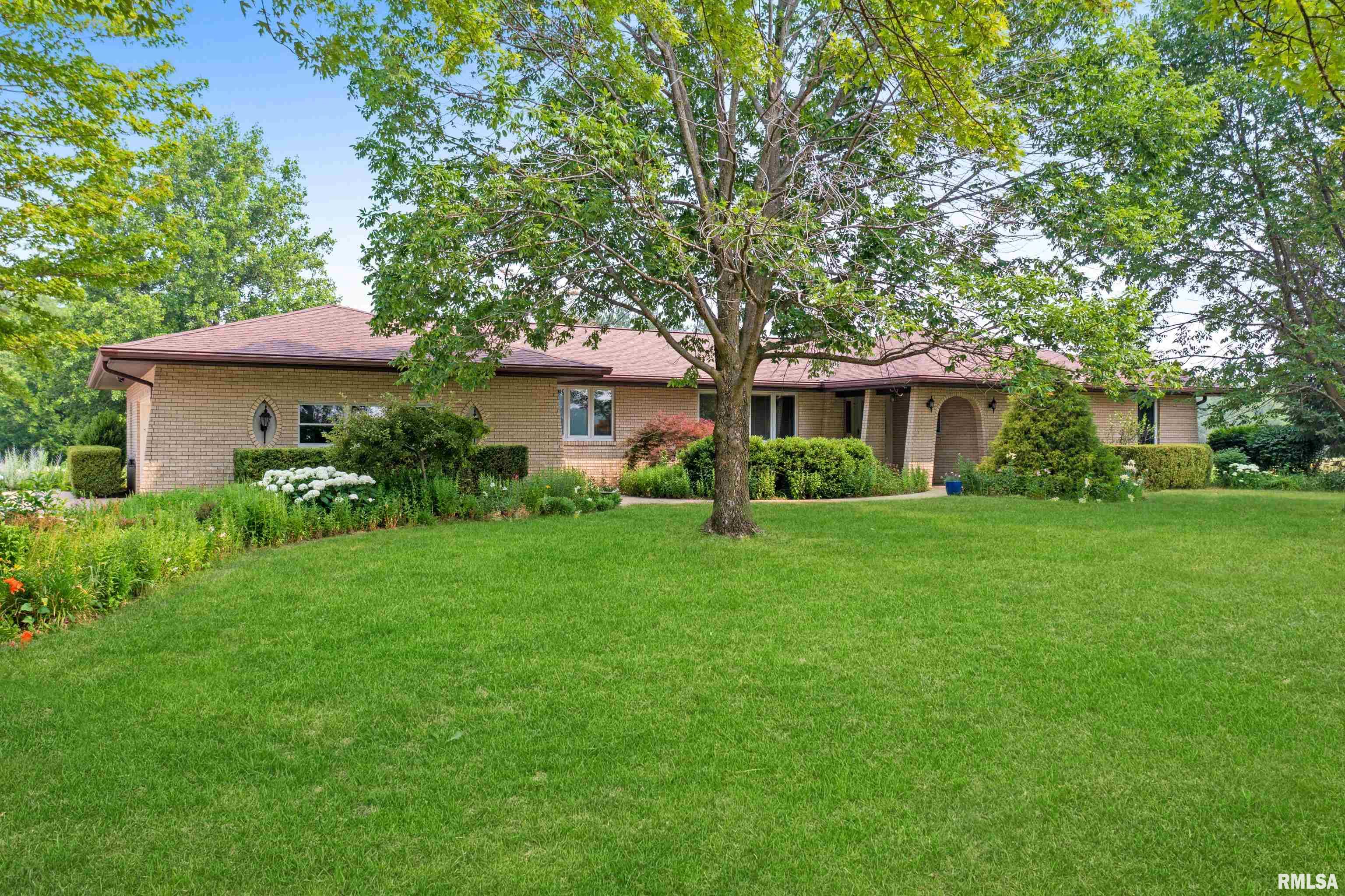 16777 Washington Road Morton, IL 61550 - Photo 1 of 58
