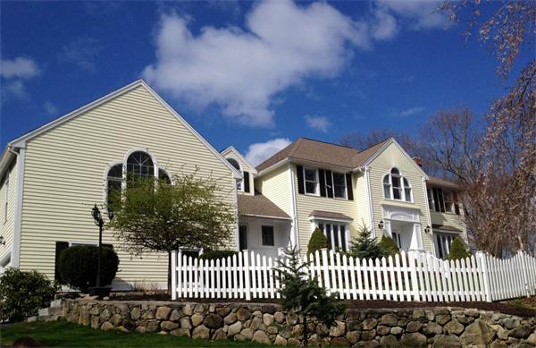 271 Candlestick Road North Andover, MA 01845 - Photo 1 of 30 Gallery Image 1