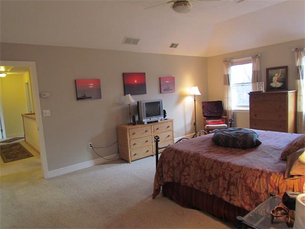271 Candlestick Road North Andover, MA 01845 - Photo 20 of 30 Gallery Image 20