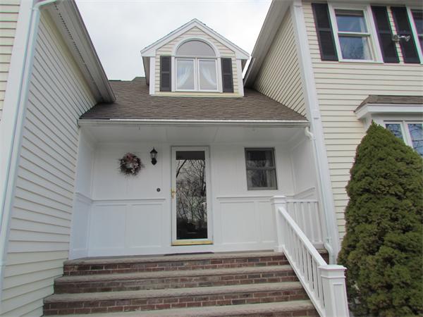 271 Candlestick Road North Andover, MA 01845 - Photo 4 of 30 Gallery Image 4