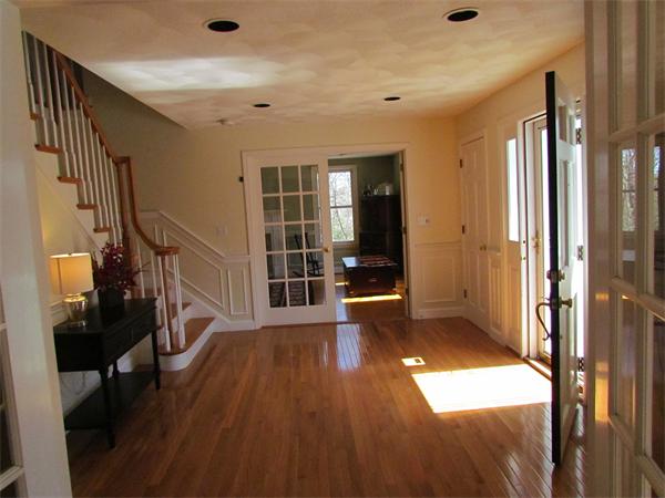 271 Candlestick Road North Andover, MA 01845 - Photo 5 of 30 Gallery Image 5