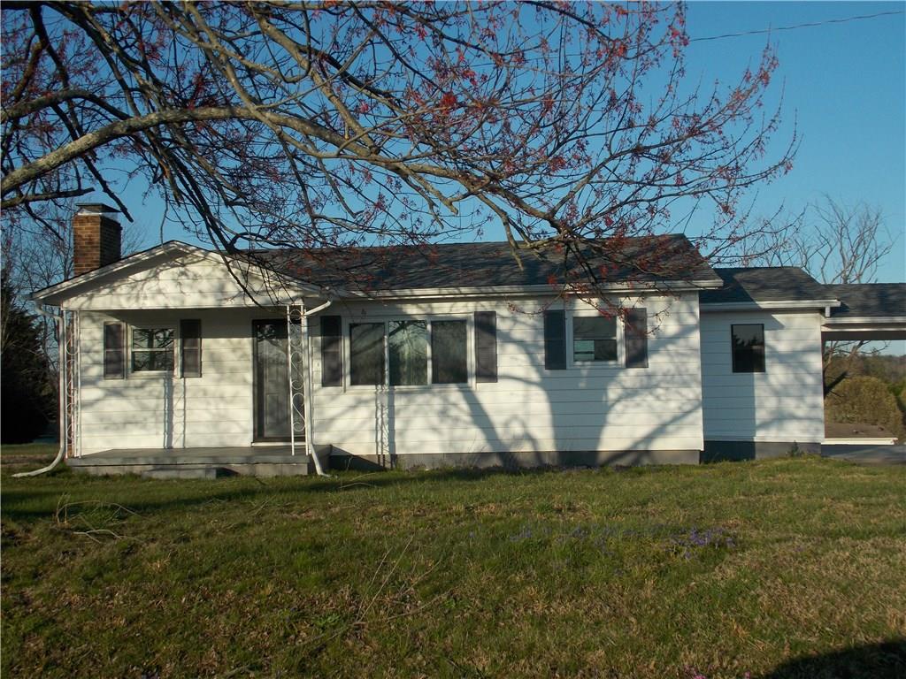 4020 Beach Road Hudson, NC 28638 - Photo 1 of 18