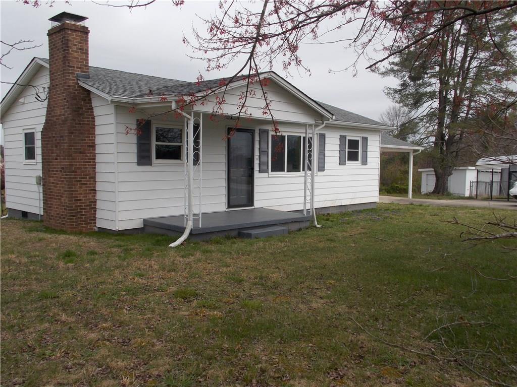 4020 Beach Road Hudson, NC 28638 - Photo 16 of 18