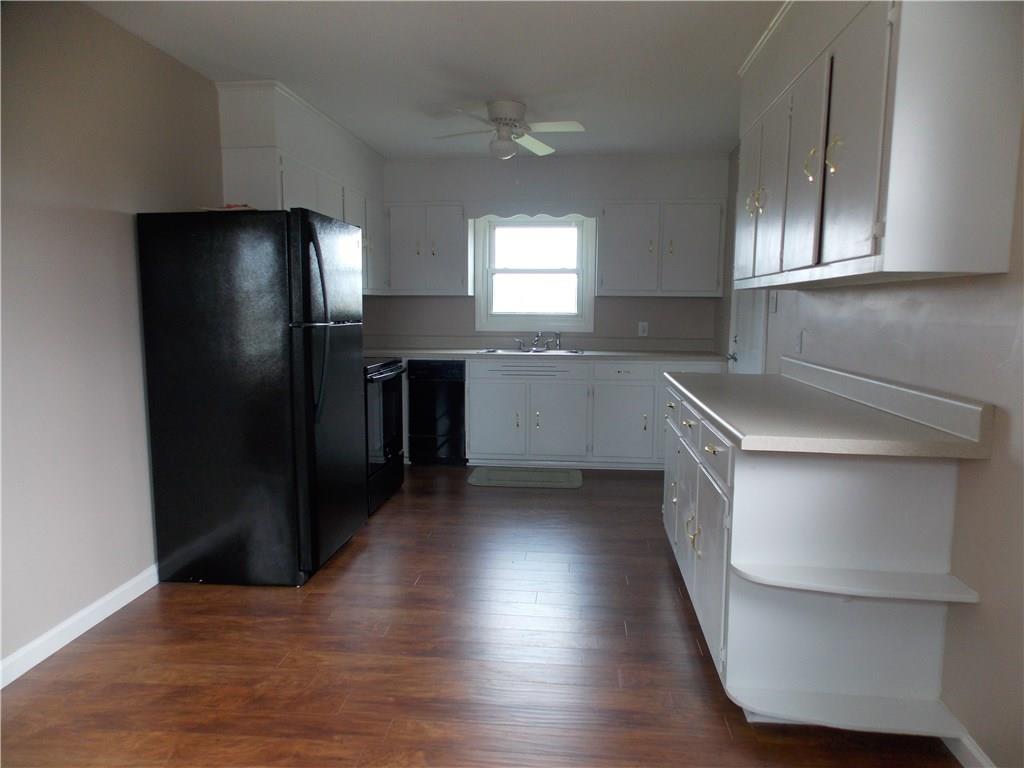 4020 Beach Road Hudson, NC 28638 - Photo 5 of 18
