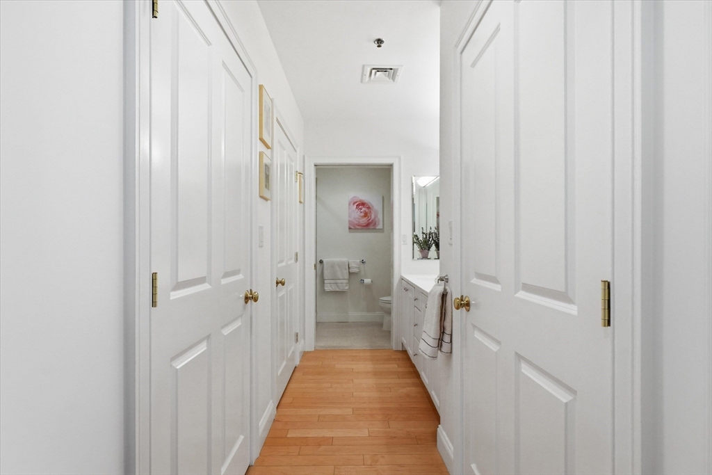 1601 Beacon Street, Unit 302 Brookline, MA 02446 - Photo 15 of 29