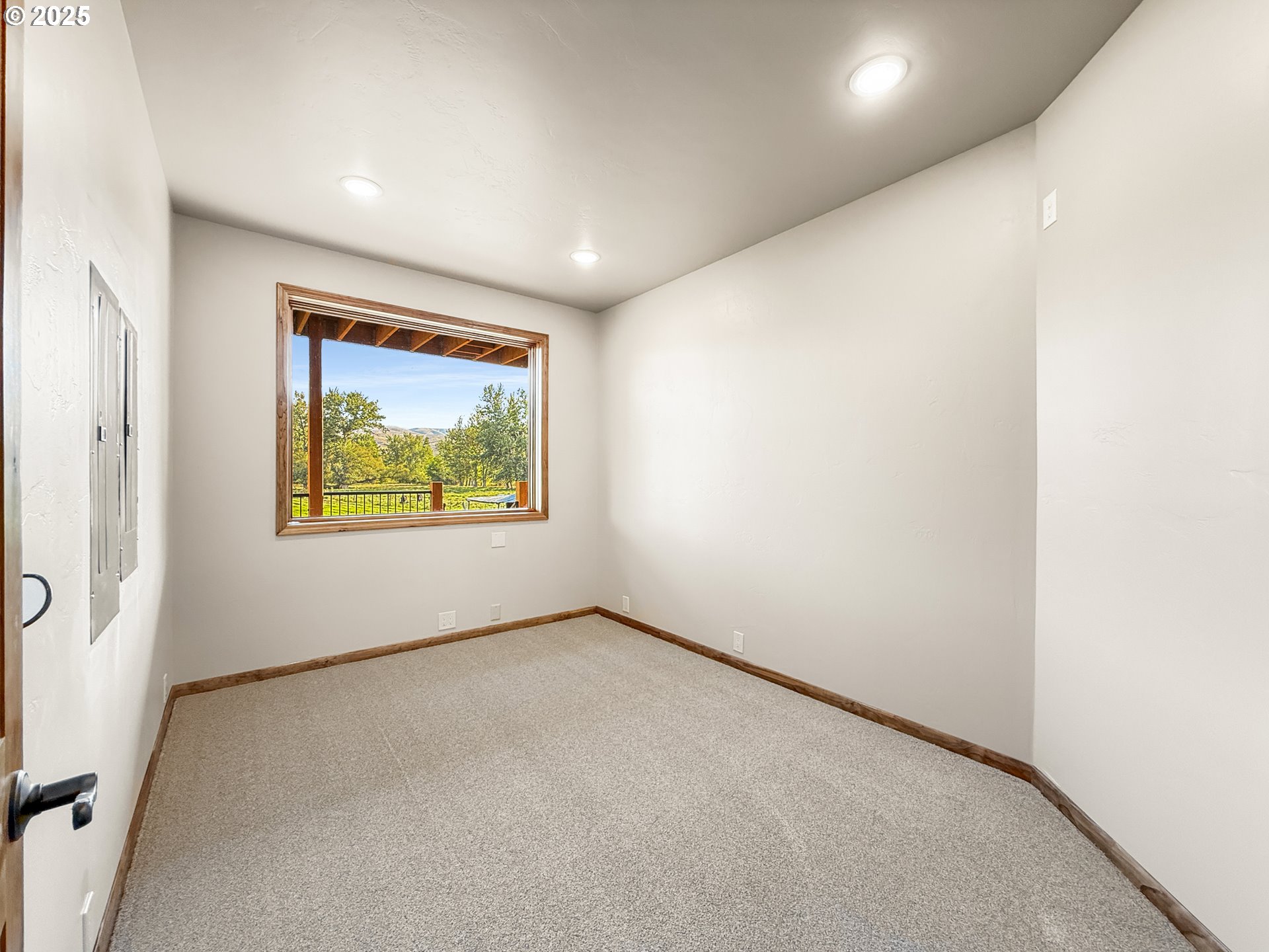 46131 Snake River Road Richland, OR 97870 - Photo 18 of 48