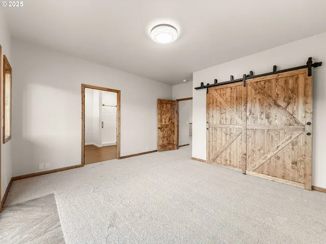 $1,350,000 | 46131 Snake River Road, Richland, OR 97870