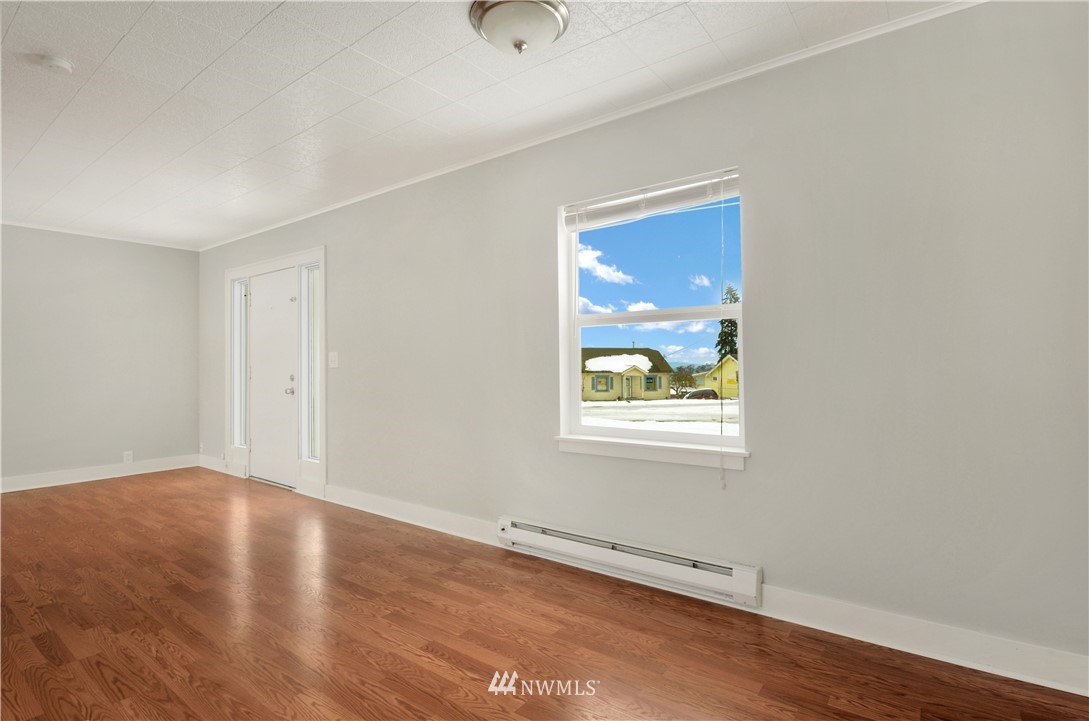 5610 Lowell Road Everett, WA 98203 - Photo 5 of 16