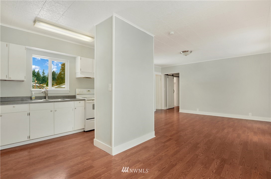 5610 Lowell Road Everett, WA 98203 - Photo 6 of 16