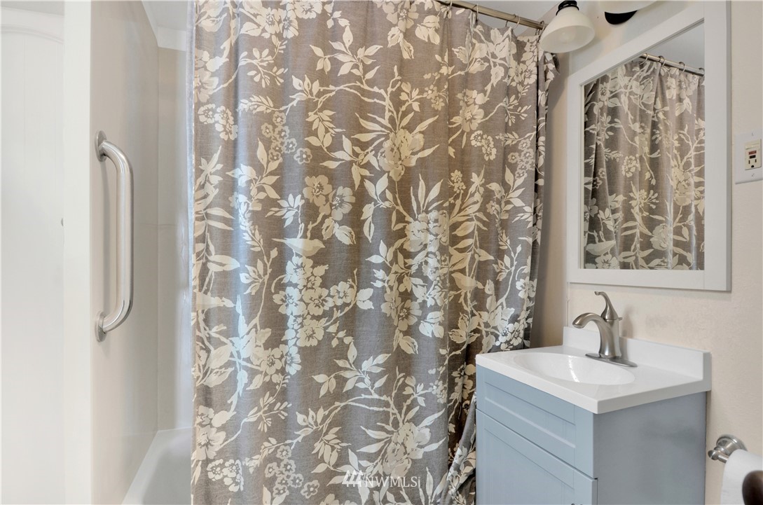 5610 Lowell Road Everett, WA 98203 - Photo 9 of 16