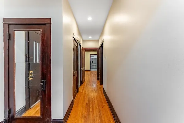 $1,650 | 4938 West Monroe Street, Unit 1, Chicago, IL 60644