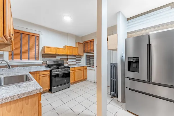 $1,650 | 4938 West Monroe Street, Unit 1, Chicago, IL 60644