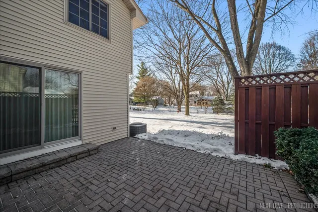 $468,000 | 685 North Van Nortwick Avenue, Batavia, IL 60510