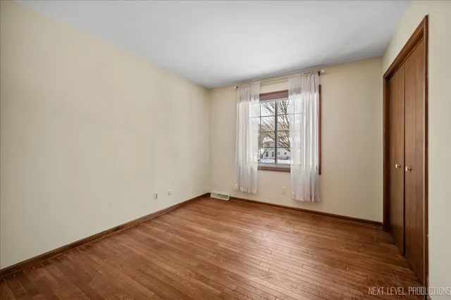 $468,000 | 685 North Van Nortwick Avenue, Batavia, IL 60510