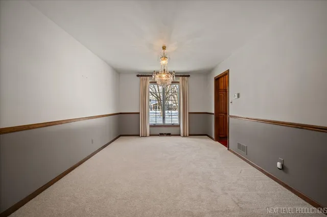 $468,000 | 685 North Van Nortwick Avenue, Batavia, IL 60510