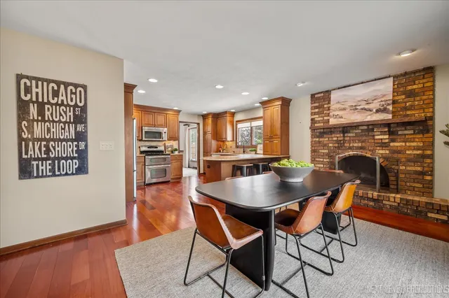 $468,000 | 685 North Van Nortwick Avenue, Batavia, IL 60510