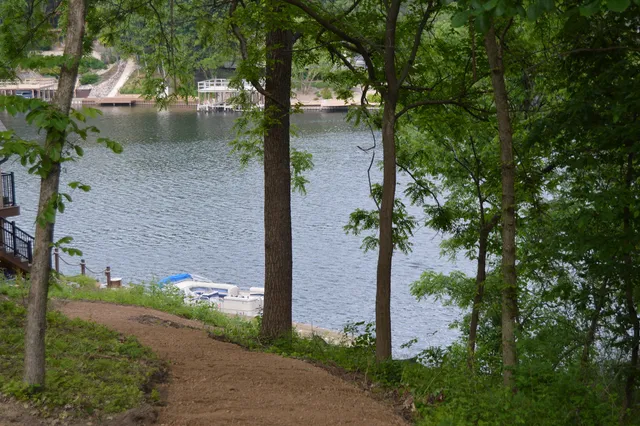 $378,880 | 32 Magnolia Drive, Putnam, IL 61560