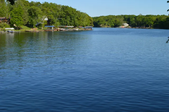 $378,880 | 32 Magnolia Drive, Putnam, IL 61560