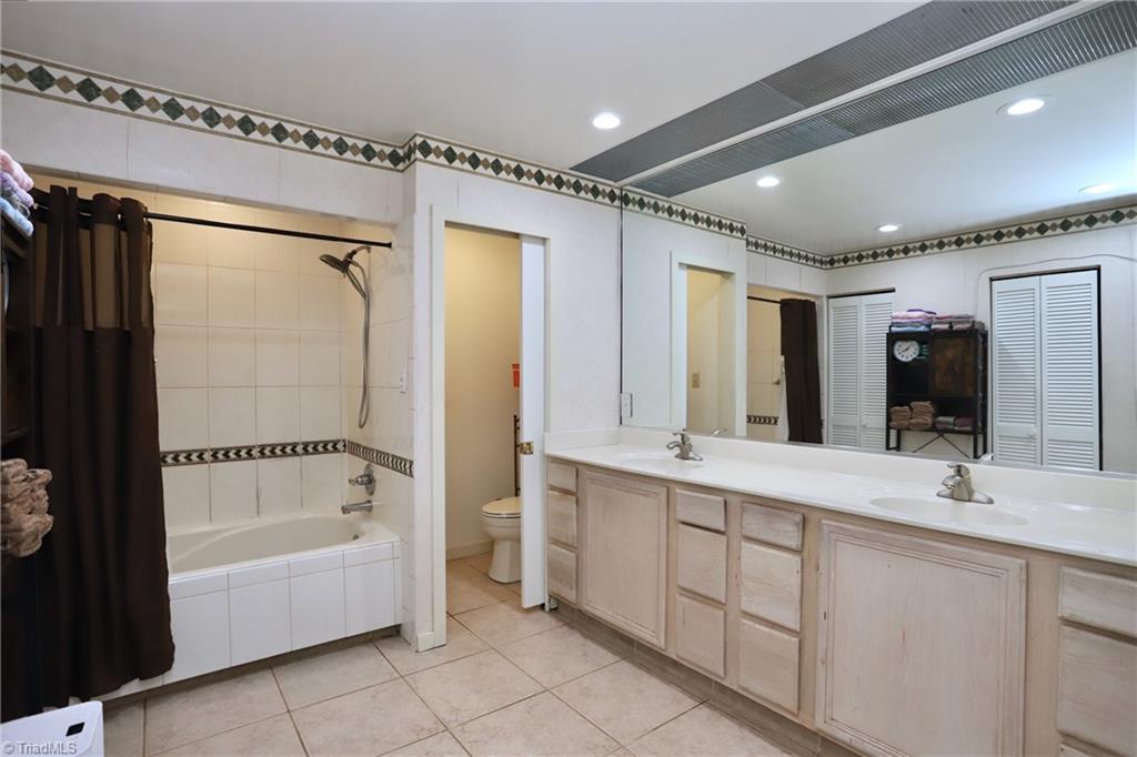 4611 East Perquimans Road Greensboro, NC 27407 - Photo 23 of 47