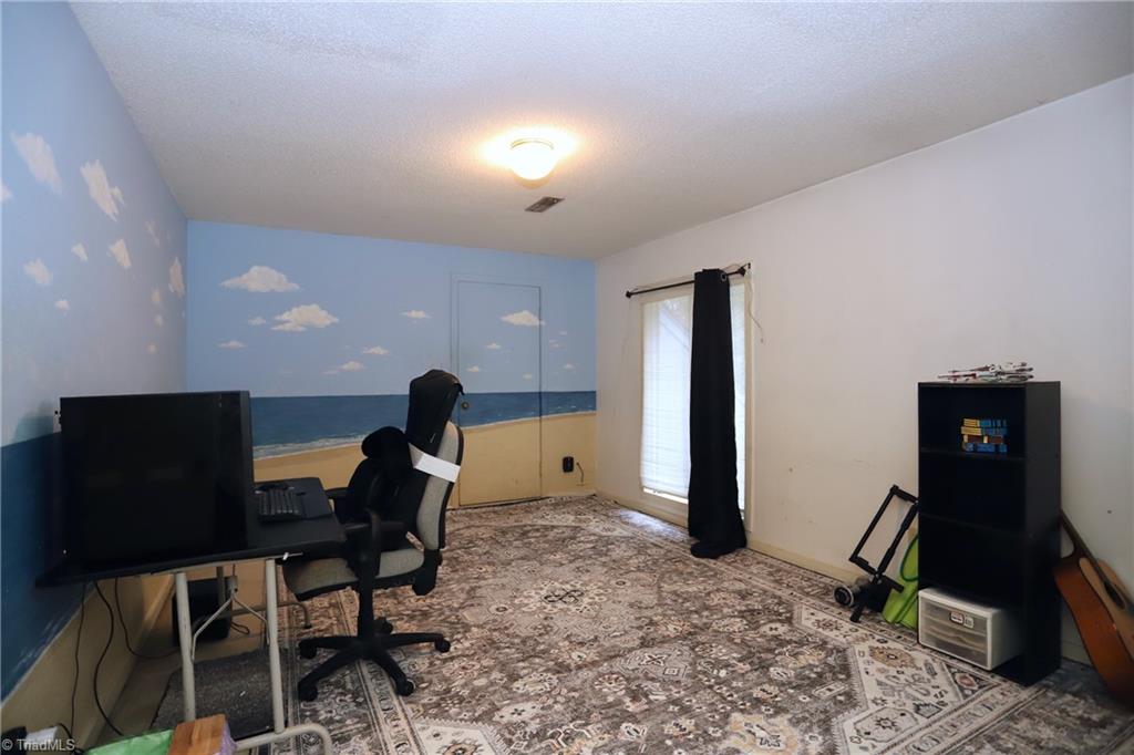 4611 East Perquimans Road Greensboro, NC 27407 - Photo 30 of 47