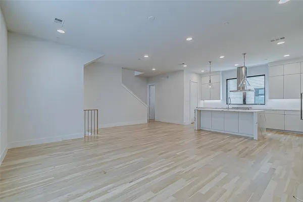 $3,295 | 2707 Kimsey Drive, Unit 103, Dallas, TX 75235