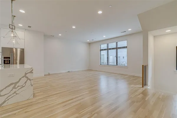 $3,295 | 2707 Kimsey Drive, Unit 103, Dallas, TX 75235