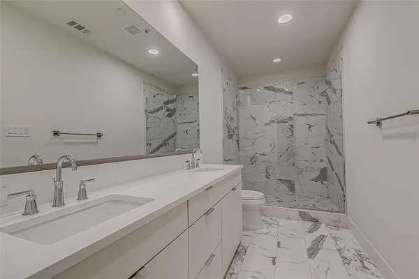 $3,295 | 2707 Kimsey Drive, Unit 103, Dallas, TX 75235