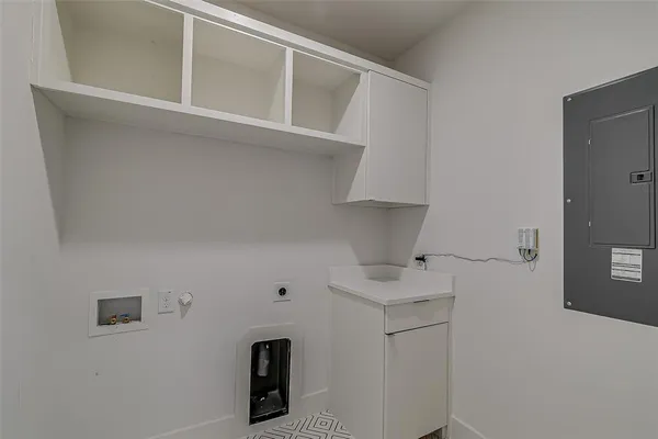 $3,295 | 2707 Kimsey Drive, Unit 103, Dallas, TX 75235