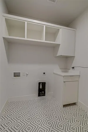 $3,295 | 2707 Kimsey Drive, Unit 103, Dallas, TX 75235