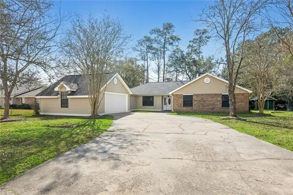$2,350 | 101 Herwig Bluff Road, Slidell, LA 70461