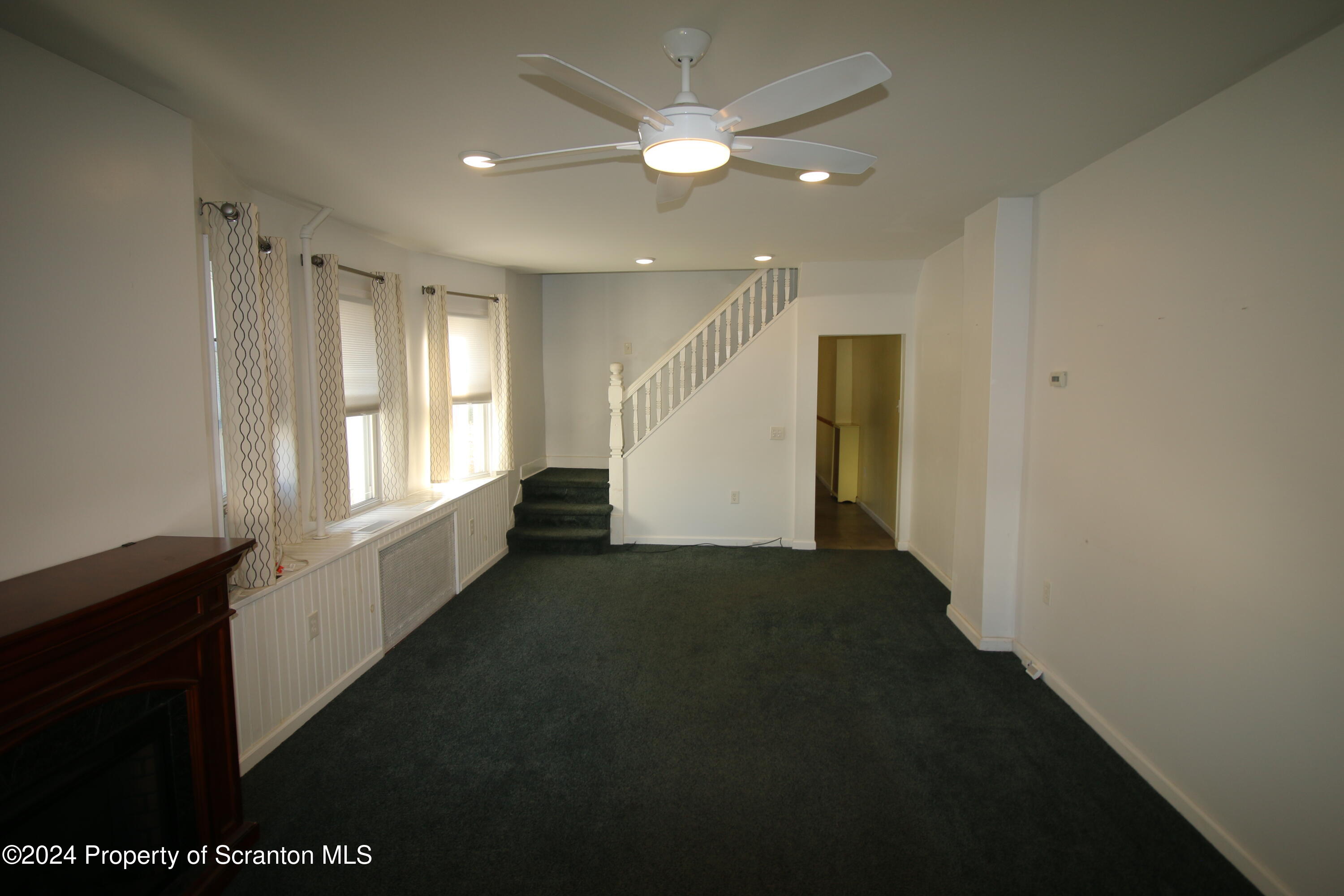 1105 Rundle Street Scranton, PA 18504 - Photo 9 of 30