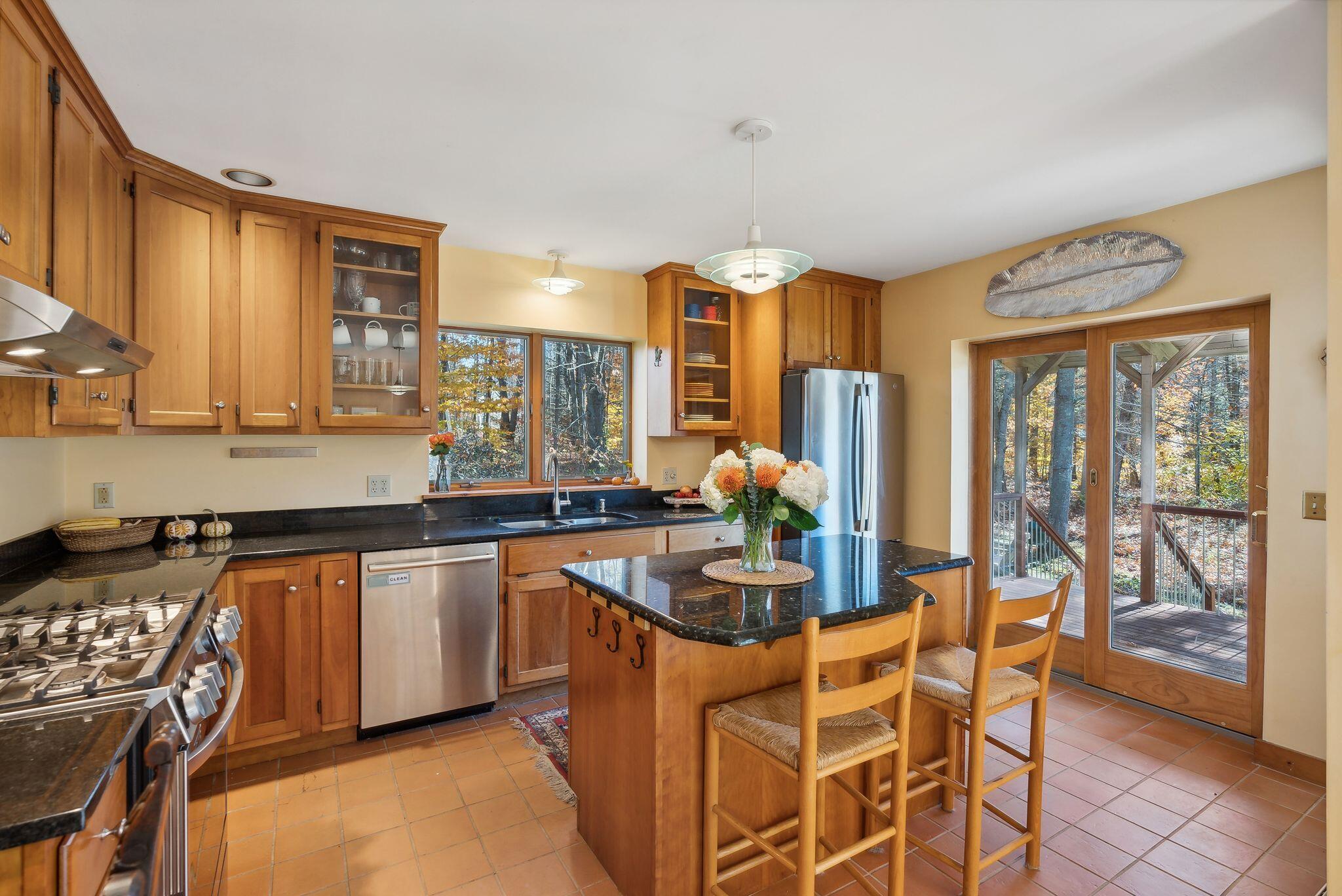 6 Bishop Farm Road Freeport, ME 04032 - Photo 2 of 32 Kitchen