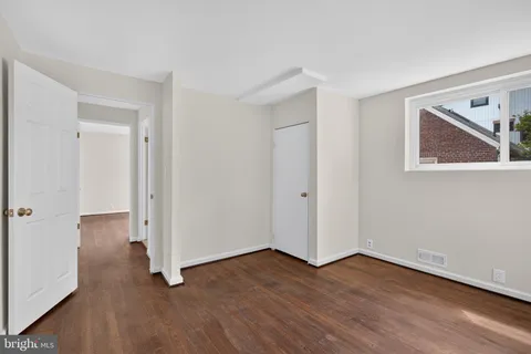 $1,267,000 | 750 North George Mason Drive, Arlington, VA 22203