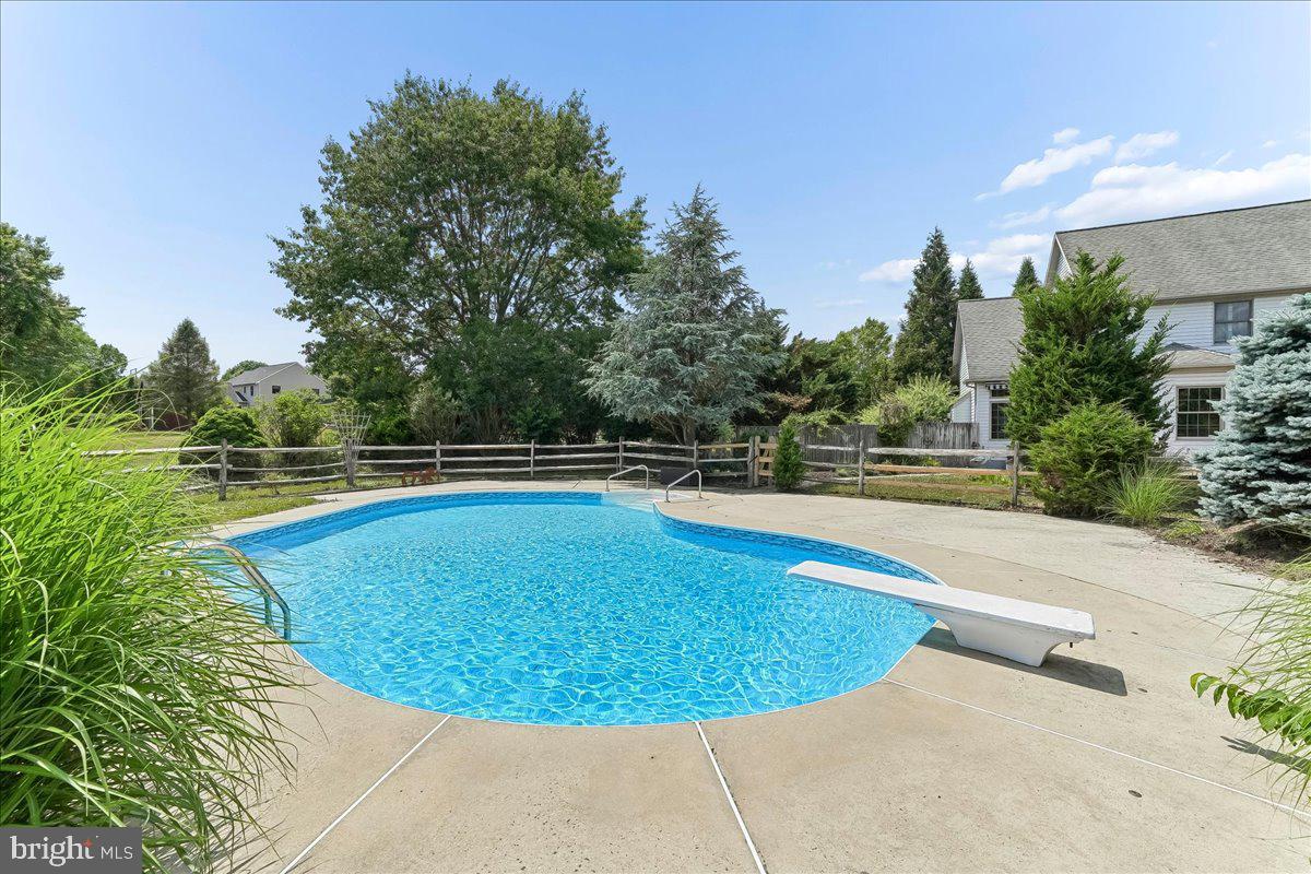 8247 Hensingersville Road Alburtis, PA 18011 - Photo 9 of 68