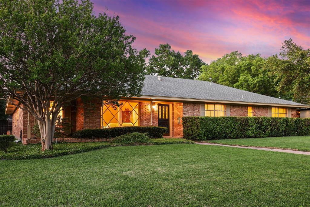 3015 Plaudit Place Dallas, TX 75229 - Photo 1 of 1