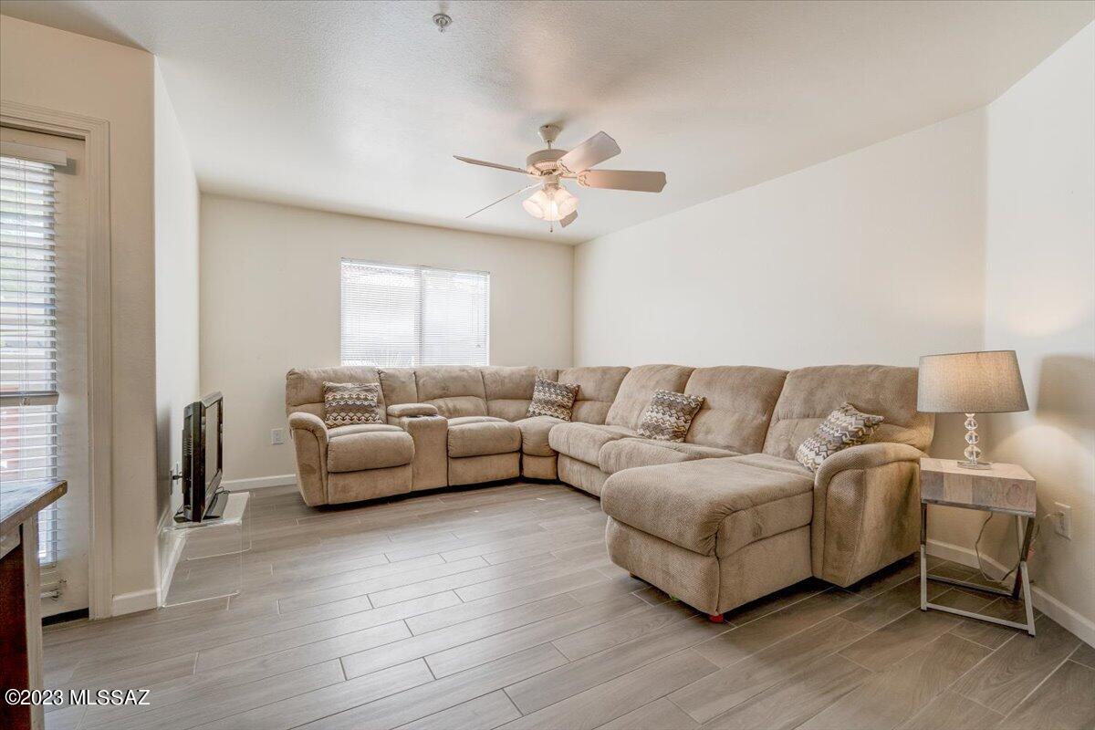 5751 North Kolb Road, Unit 14104 Tucson, AZ 85750 - Photo 2 of 19