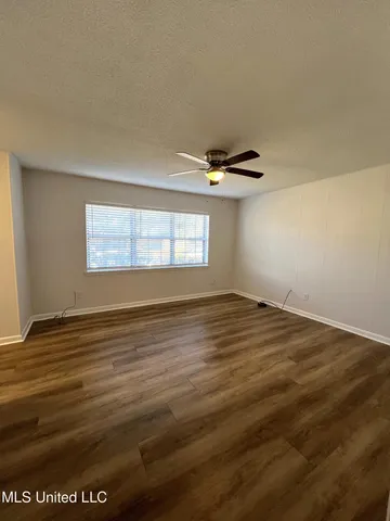 $1,450 | 316 Springdale Circle, D'Iberville, MS 39540