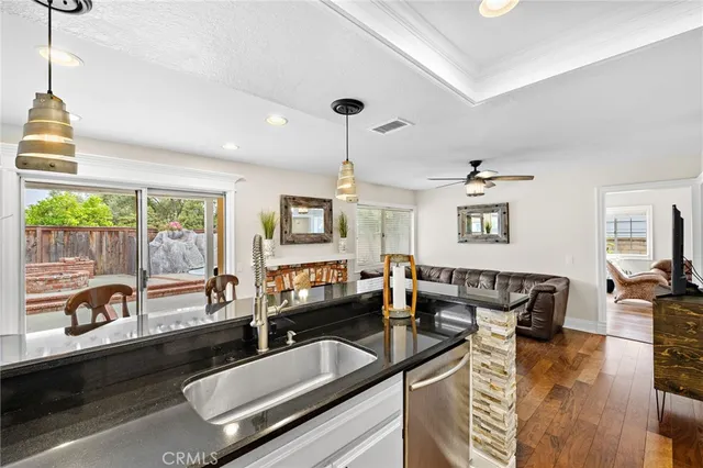 $1,100,000 | 21111 Briarwood Lane, Rancho Santa Margarita, CA 92679